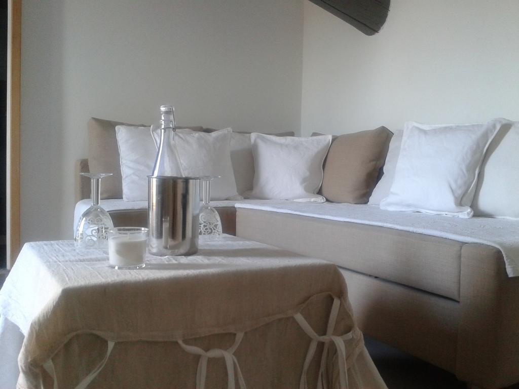 Guesthouse De Cambis B&B Remoulins Zimmer foto